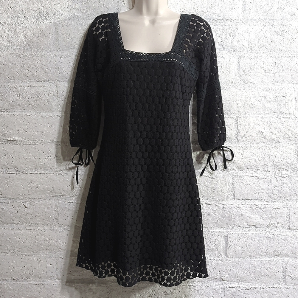 Solitaire by Ravi Khosla Black Crochet Look Square Neck Dress Size S